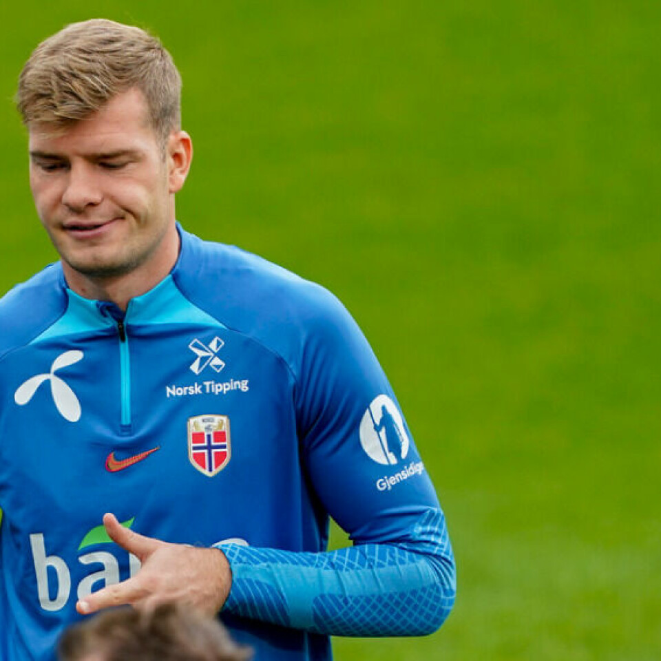 Alexander Sørloth trener sammen med resten av landslaget (Foto: Terje Pedersen / NTB)