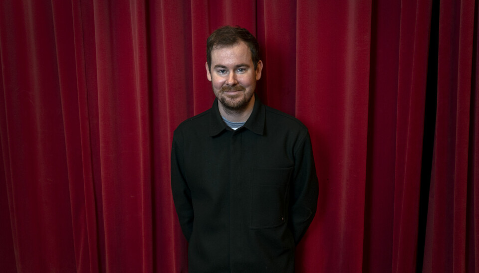 Regissør Henrik Martin Dahlsbakken skal nå gi seg i kast med historien om kjendissjimpansen «Julius».