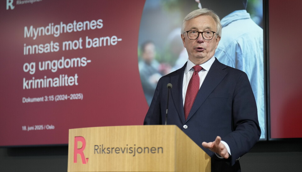 Riksrevisor Karl Eirik Schjøtt-Pedersen la onsdag fram Riksrevisjonens undersøkelse om myndighetenes innsats mot ungdomskriminalitet. Han mener myndighetene har sviktet i det forebyggende arbeidet.