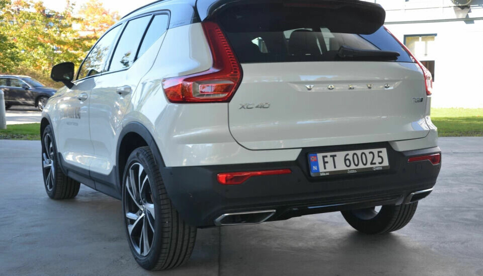 Volvo skal utbedre feilen ved å oppdatere programvaren i de aktuelle bilene.