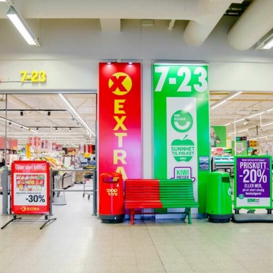 Norge har et høyt antall dagligvarebutikker. På Sætre nærsenter i Asker, har konkurrentene Coop Extra og Kiwi butikker vegg-i-vegg. Foto: Stian Lysberg Solum / NTB