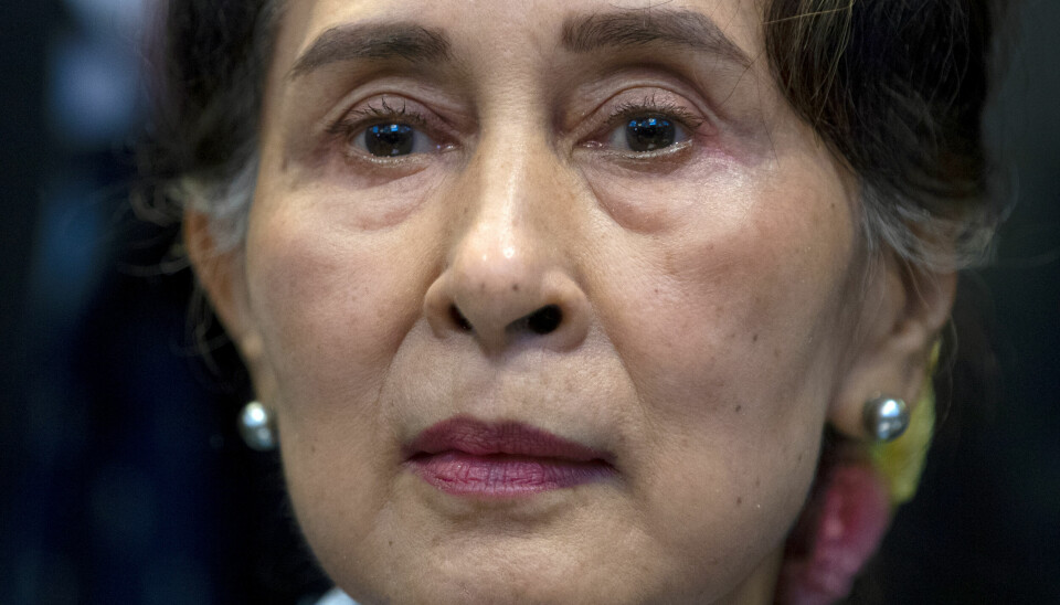 Myanmars tidligere sivile leder Aung San Suu Kyi fyller 80 år torsdag. Også denne bursdagen tilbringes bak lås og slå i ett av militærregimets fengsler. Arkivfoto: Peter Dejong / AP / NTB