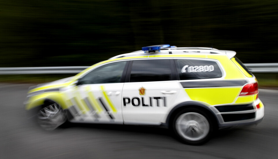 Buss og motorsykkel har kollidert i Asker
