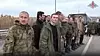 En gruppe russiske soldater etter å ha blitt løslatt i en fangebytte Donetsk, øst i Ukraina. Bildet er tatt fra video utgitt av det russiske forsvarsdepartementets pressetjeneste fredag 4. november 2022.