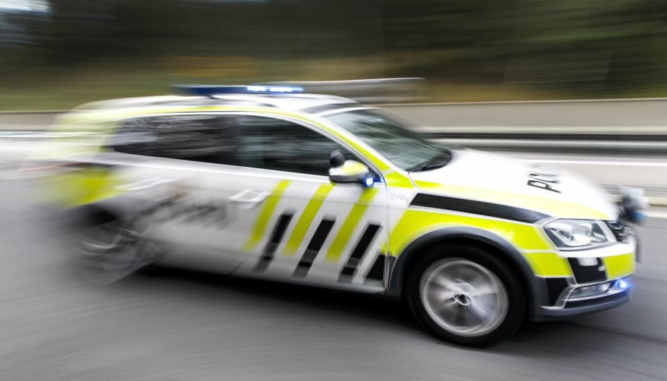 Politiet har gjennomført avhør i saken, men vil ikke gå inn på hvor lenge kvinnen har ligget i vannet.