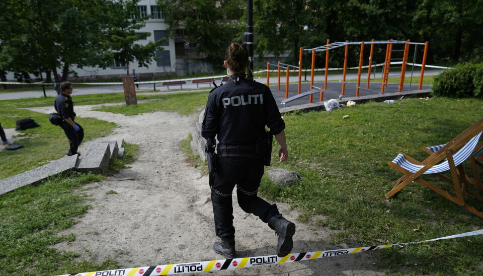 Politiet rykket ut til Elgparken i Oslo sentrum, like ved Akerselva, fredag.
