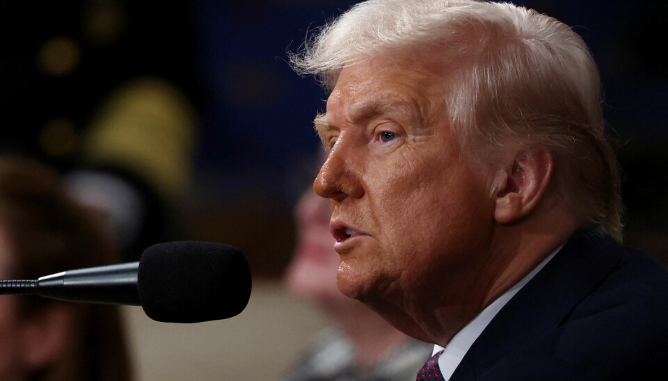 USAs president Donald Trump med anklager om at det er Demokratene som lekket informasjonen.