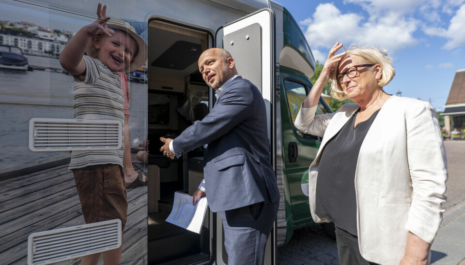 Senterpartiets leder Trygve Slagsvold Vedum og parlamentarisk leder Marit Arnstad sier partiet vil reise EU-debatten i forbindelse med årets valgkamp.