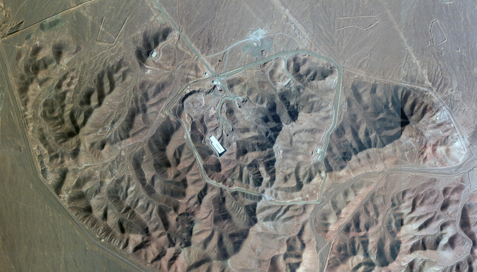 Satellittbilde av det iranske atomanlegget Fordo tatt før USAs angrep natt til søndag. Mesteparten av anlegget befinner seg dypt under bakken.