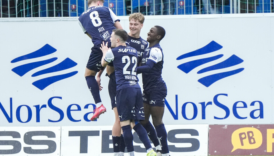 Kristiansund straffet Rosenborg hardt før pause i søndagens oppgjør.