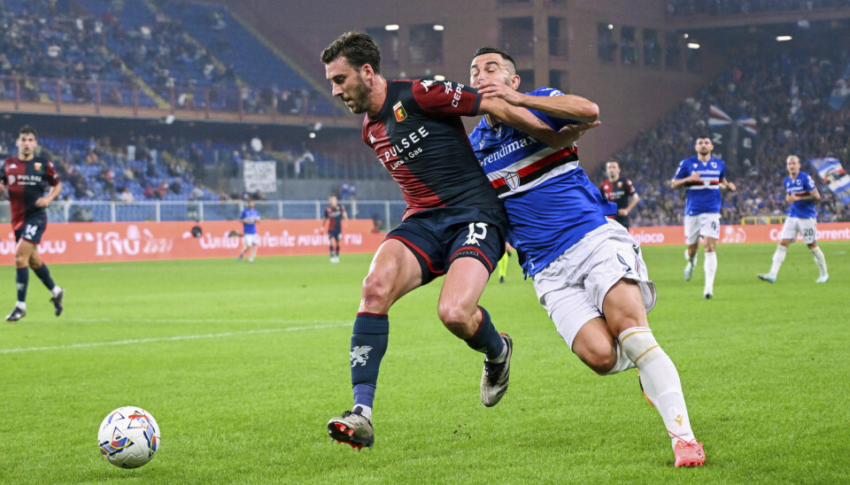 Sampdorias Massimo Coda (t.h.) scoret ett av målene mot Salernitana søndag kveld. Her fra en kamp mot Genoa i fjor.