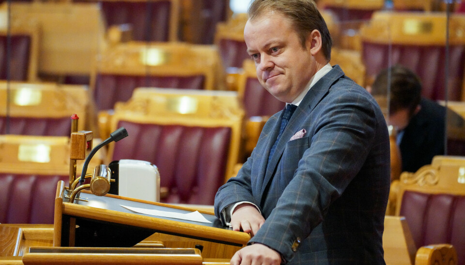 Erlend Wiborg sier han er kritisk til SSBs metode, og sier de har svart på noe annet enn det han spurte om.