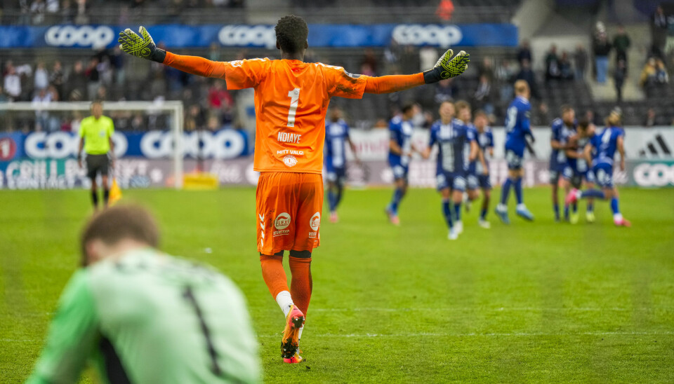 Mamour Ndiaye jubler etter å ha sendt Sarpsborg 08 til semifinale i cupen.