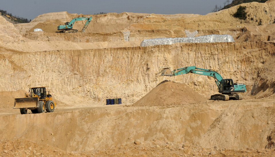 Kina sitter på store ressurser av såkalte sjeldne jordarter. Bildet er fra en gruve for utvinning av slike kritiske mineraler i fylket Ganxian i provinsen Jiangxi i 2010.