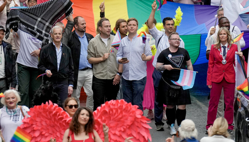 En tverrpolitisk samling gikk helt først i årets prideparade i Oslo, blant annet statsminister Jonas Gahr Støre, utviklingsminister Åsmund Aukrust og Oslos ordfører Anne Lindboe.