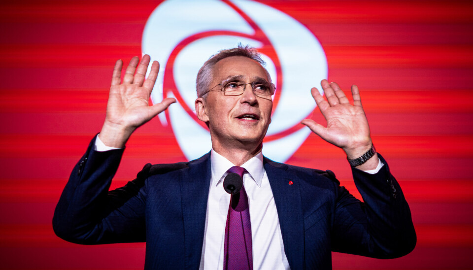 Finansminister Jens Stoltenberg (Ap) er glad for positive tilbakemeldinger fra studentene, men håper selv at det er partifelle Jonas Gahr Støre (Ap) som blir statsminister til høsten.