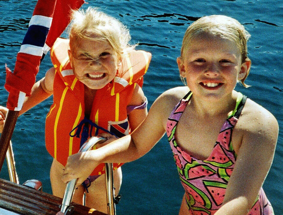 Det har gått mer enn 25 år siden Stine Sofie Sørstrønen (8) og Lena Sløgedal Paulsen (10) ble voldtatt og drept i Baneheia. Nå kan straffeprosessen endelig få sin slutt.