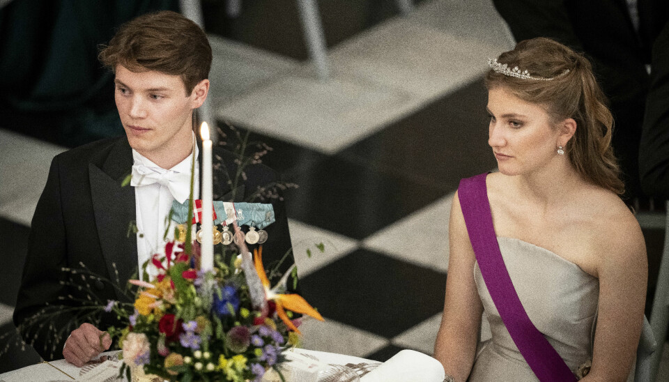 Prinsesse Elisabeth av Belgia deltar på feiringen av 18-årsdagen til den danske prinsen Christian på slottet i København 15. oktober 2023. T.v.: Danske Felix, sønnen til prins Joachim. Arkivfoto: Mads Claus Rasmussen / Ritzau Scanpix via AP / NTB