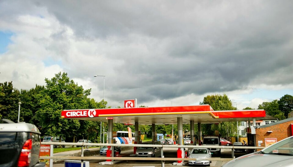 Ikke lad bilen over 80 prosent – da går det tregt råder bensinstasjonkjeden Cirkle K.