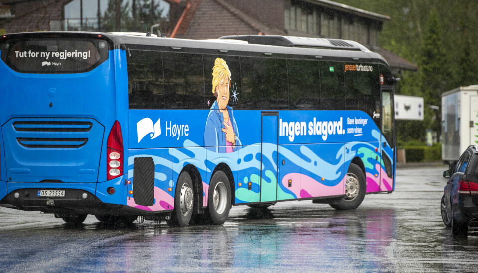 Denne bussen dukket opp for å frakte pendlere fra Røyken til Asker onsdag morgen.