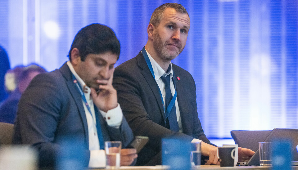 Marius Arion Nilsen (t.h.) er energipolitisk talsperson for Frp. Her sammen med Himanshu Gulati.