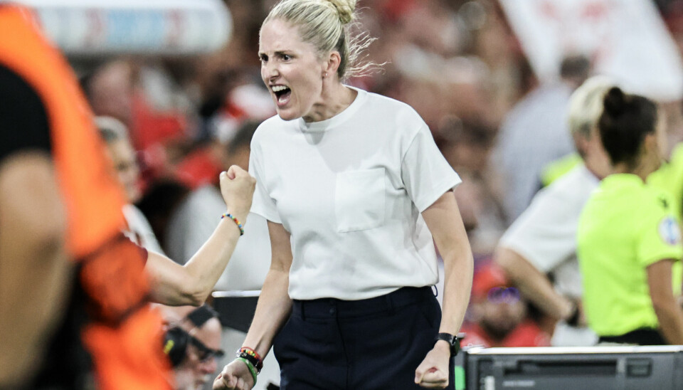 Gemma Grainger jubler for norsk seier i EMs åpningskamp mot Sveits.