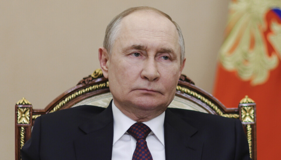 Vladimir Putin skal snakke med Donald Trump torsdag.
