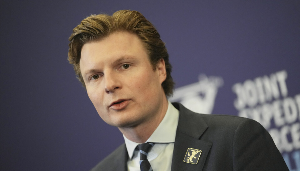 Nederlands forsvarsminister Ruben Brekelmans anklager Russland for bruk av forbudte kvelningsstoffer i Ukraina.