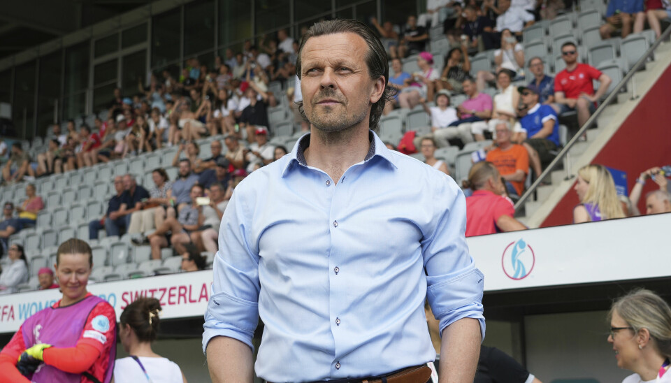 Finlands landslagssjef Marko Saloranta frykter at sykdom skal spre seg i EM-leiren.