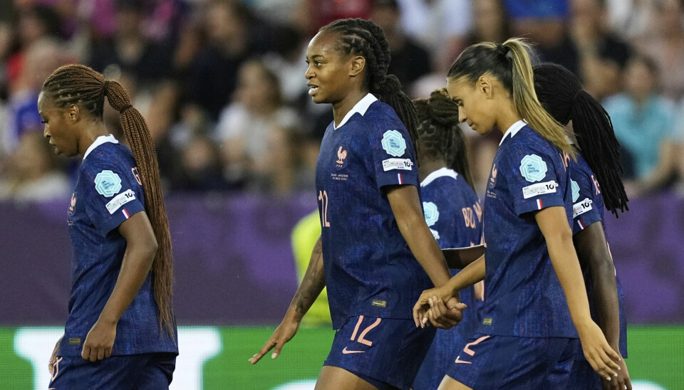 Frankrike tok en sterk seier over England i fotball-EM lørdag.