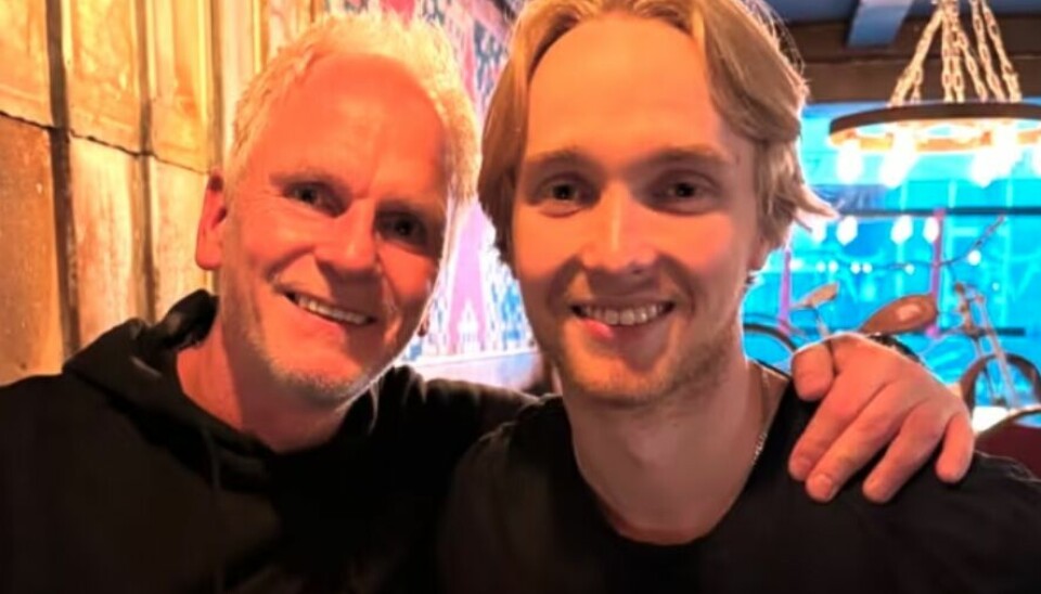 – Han vil alltid være min store helt, skriver sønnen Tobias om tapet av faren, Espen Normann. (Bilde fra Instagram)