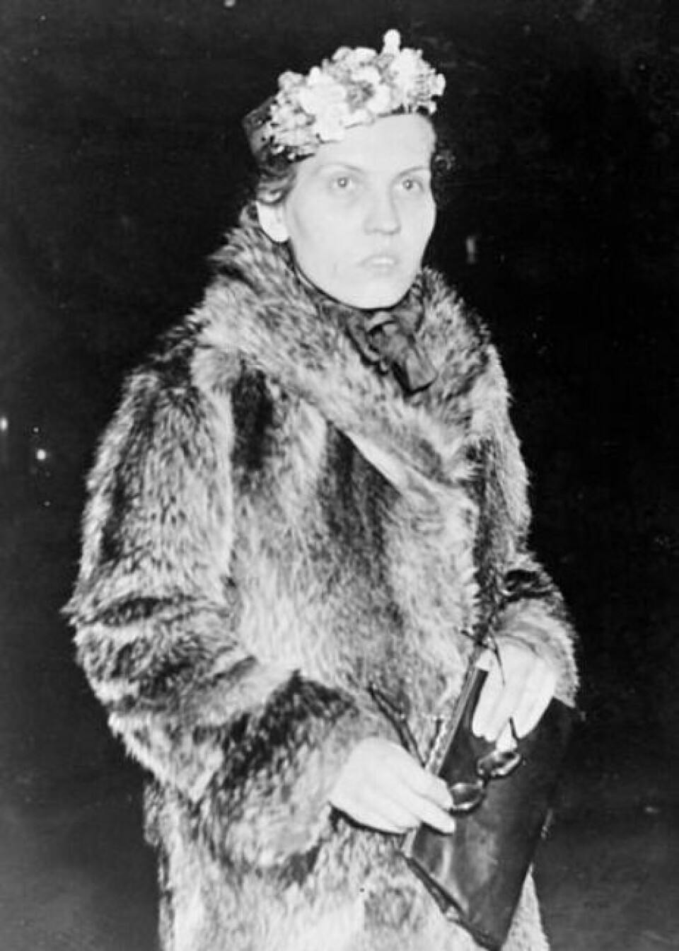 Ethel Gedeon fotografert i juli 1937, bare måneder etter at hun hadde mistet sin mor og eneste søster til en brutal drapsmann hun kjente fra før.