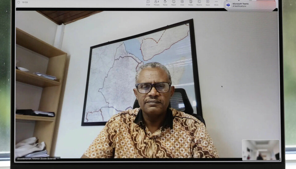 Solomon Zewdie Zeweldemariam ved den norske ambassaden i Etiopia.