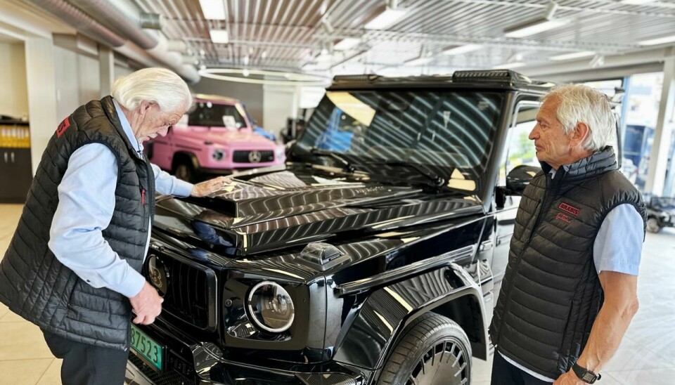 Bjørn Egil Fjeldstad (t.v.) og Hans J. Klausen i Autocenteret Fjeldstad startet med import av firehjulsdrevne Mercedeser allerede i 1981.
