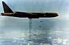 Et B-52 slipper bomber over Vietnam i 1972. Foto: National Museum of the USAF