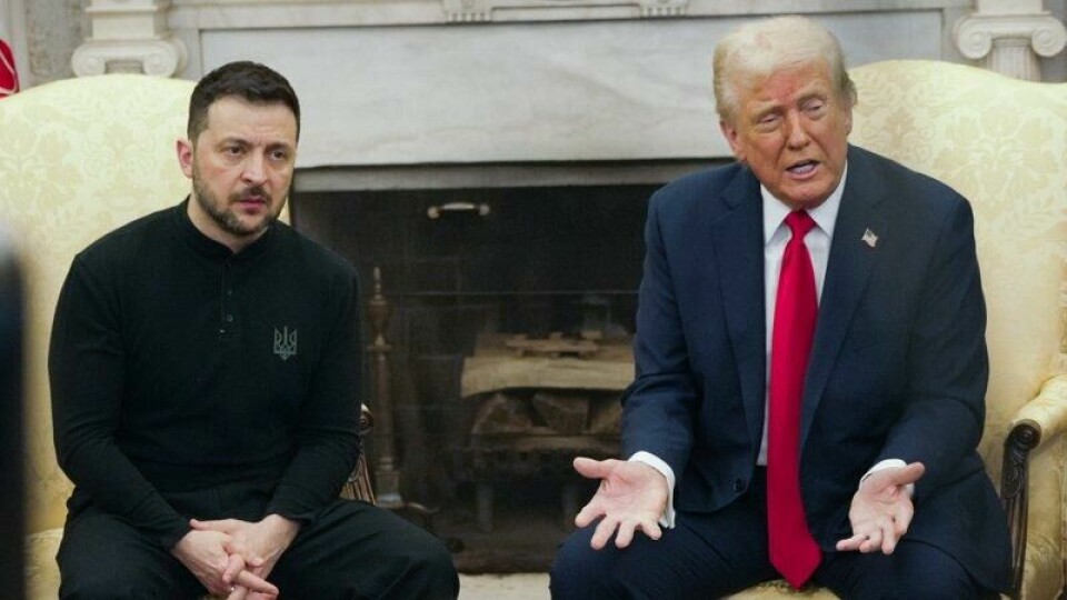 Donald Trump og USA har snudd etter ordkrigen Volodymyr Zelenskyj. Donald Trump og USA har snudd etter ordkrigen Volodymyr Zelenskyj. Foto: Mstyslav Tsjernov / AP / NTB