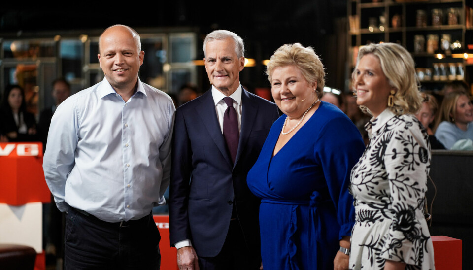 Fellesnevneren for alle partiprogrammene er at de ikke prioriterer. Alle skal få, og alt skal inkluderes, skriver Eirik Løkke i Civita. Her er Tonje Brenna i ferd med å legge frem Aps førsteutkast til partiprogram, høsten 2024.