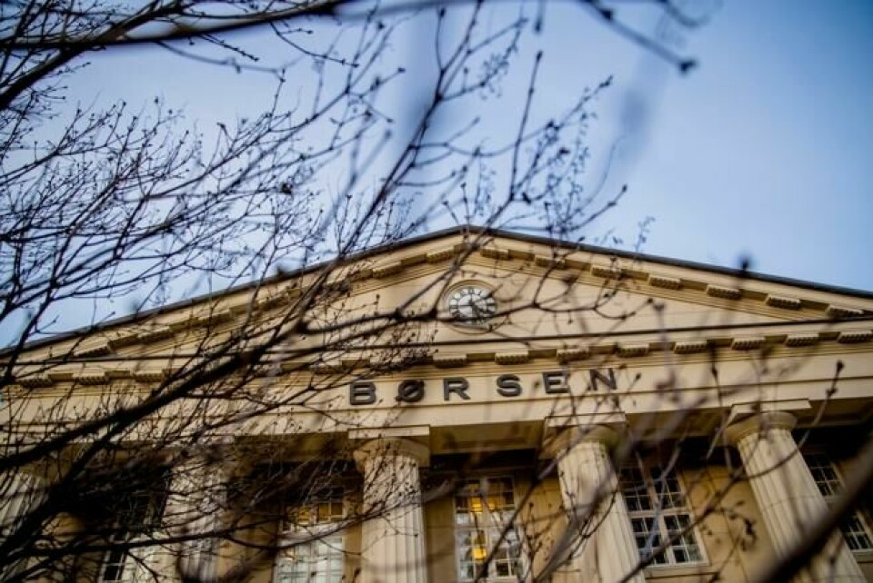 Virusfrykten dominerte på Oslo Børs også torsdag. Etter en drøy halvtimes handel hadde hovedindeksen falt 2,4 prosent, til 865,61 poeng. Foto: Stian Lysberg Solum / NTB scanpix Virusfrykten dominerte på Oslo Børs også torsdag. Etter en drøy halvtimes handel hadde hovedindeksen falt 2,4 prosent, til 865,61 poeng. Foto: Stian Lysberg Solum / NTB scanpix