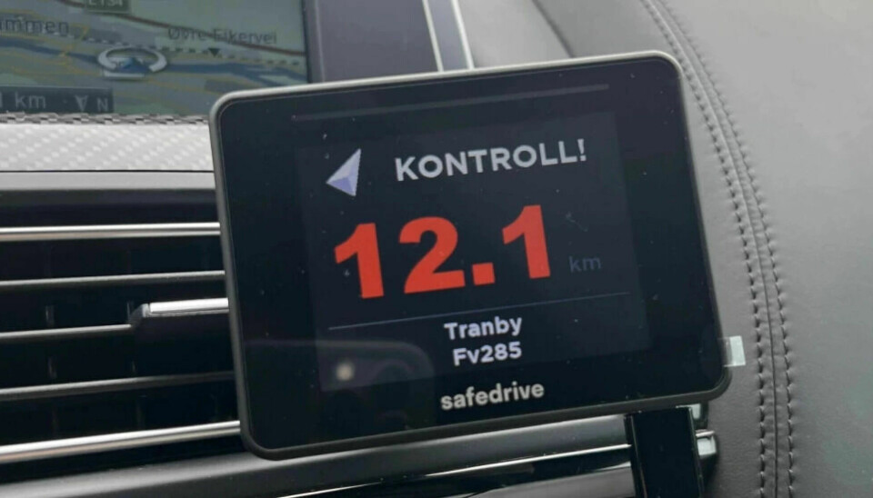 Mange biler i Norge kjører rundt med ulike former for varsling av fartskontroller. Illustrasjonsfoto: Vegard Møller Johnsen, Broom TV 2