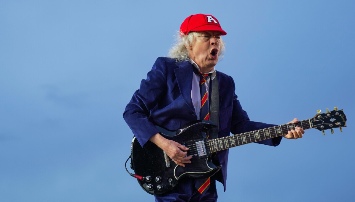 AC/DC spiller for titusener av jublende rockefans i Oslo
