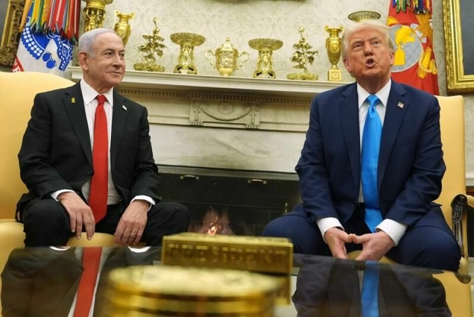 Benjamin Netanyahu (til venstre) og Donald Trump i Det ovale kontor tirsdag.