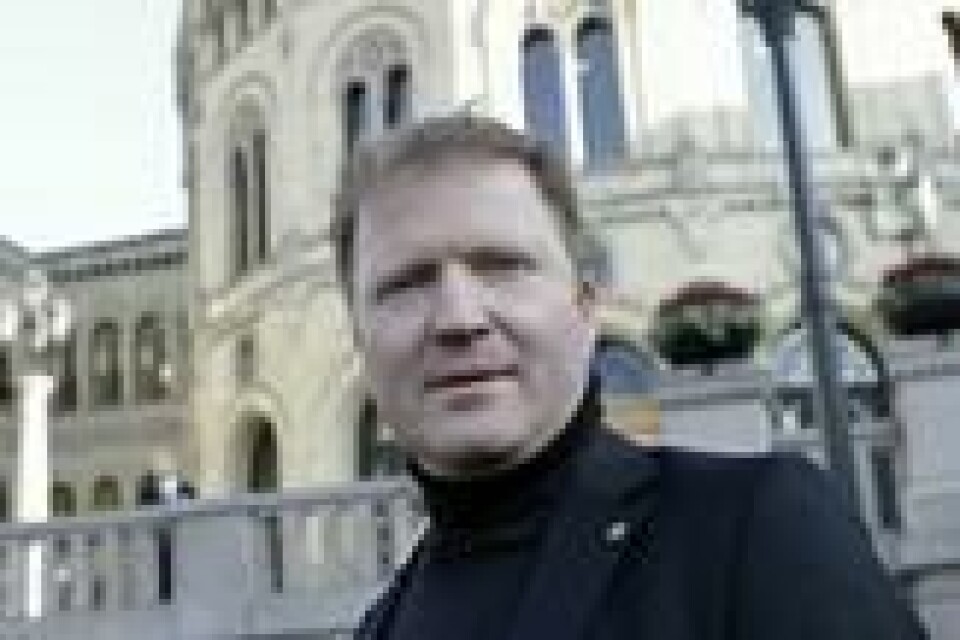 SIGBJØRN GJELSVIK: Urolig for sikkerhet og norsk suverenitet i møte med EUs Jernbanepakke IV. SIGBJØRN GJELSVIK: Urolig for sikkerhet og norsk suverenitet i møte med EUs Jernbanepakke IV. Foto: Thomas Vermes / ABC Nyheter