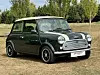 Mini Cooper Grand Prix er helt ny fra paneler og interiør til understell og elektronikk, men motoren og girkassen er tilnærmet identisk med originalen.