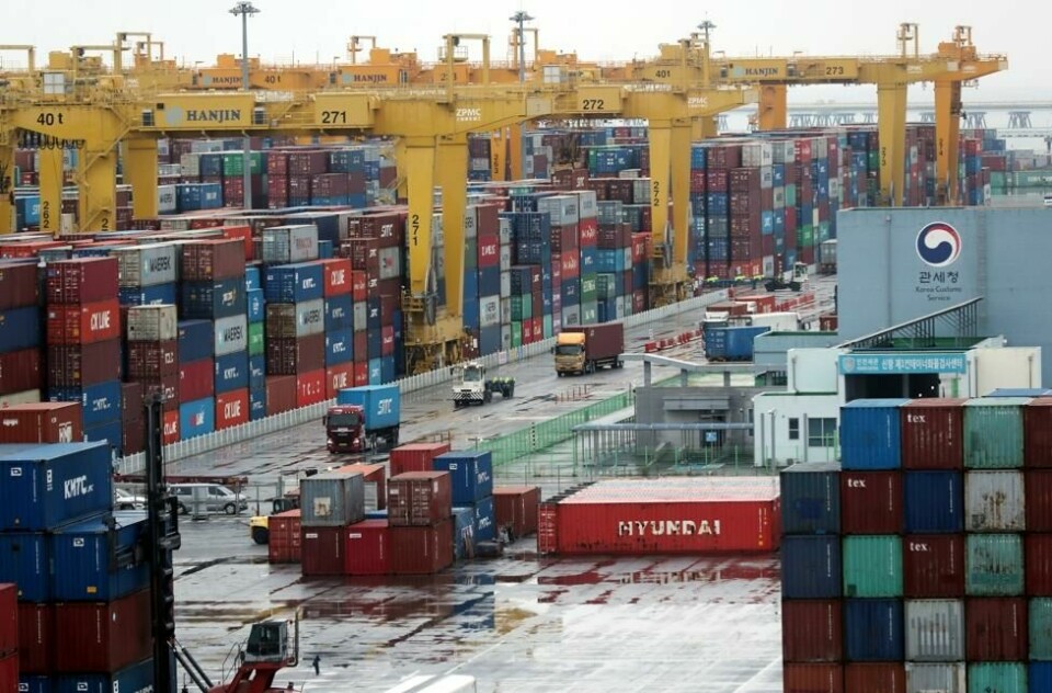 Konteinere ved havna i Incheon i Sør-Korea. Skulle det bryte ut krig mellom Kina og Taiwan vil konteinertrafikken til og fra Sør-Korea bli svært skadelidende. Foto: Yun Tae-hyun / AP / NTB Konteinere ved havna i Incheon i Sør-Korea. Skulle det bryte ut krig mellom Kina og Taiwan vil konteinertrafikken til og fra Sør-Korea bli svært skadelidende. Foto: Yun Tae-hyun / AP / NTB Foto: NTB