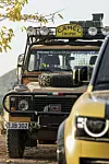 Billøpet gjennom Afrika i årene fra 1980 til 2000 var sponset av et sigarettmerke, mens nå står Land Rover selv for sponsingen i Defender Throphy.
