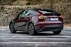 Tesla Model Y er Norges klart mest solgte bil og nå får den lengre rekkevidde og gunstig kampanjerente.