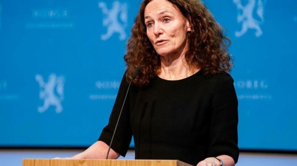 FHI-direktør Camilla Stoltenberg sier de nyeste sykehustallene viser at vaksinen virker.