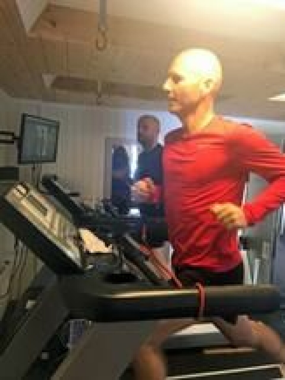 – Jeg får det sporadisk på treninger, men det er bare ekstraslag som går over av seg selv. Det skjer kanskje 50 ganger i året, forteller Finn Kollstad. Foto: Privat – Jeg får det sporadisk på treninger, men det er bare ekstraslag som går over av seg selv. Det skjer kanskje 50 ganger i året, forteller Finn Kollstad. Foto: Privat