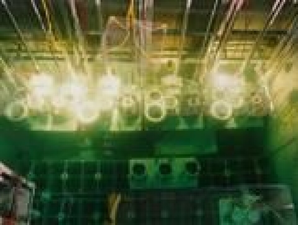 Brukte atombrenselstaver holdes avkjølt ved atomanlegget i Yongbyon. Arkivfoto fra 1996. Scanpix/AP. Brukte atombrenselstaver holdes avkjølt ved atomanlegget i Yongbyon. Arkivfoto fra 1996. Scanpix/AP.