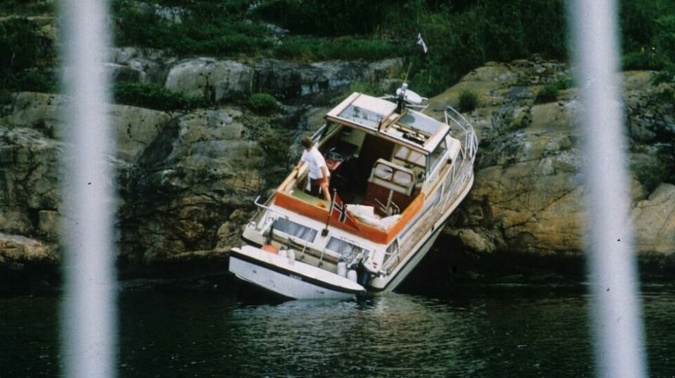 Slik ser det ut når en fritidsbåt har kjørt på land. Foto: Redningsselskapet/Flickr